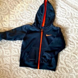 Nike thermal fit front zip hoodie jacket